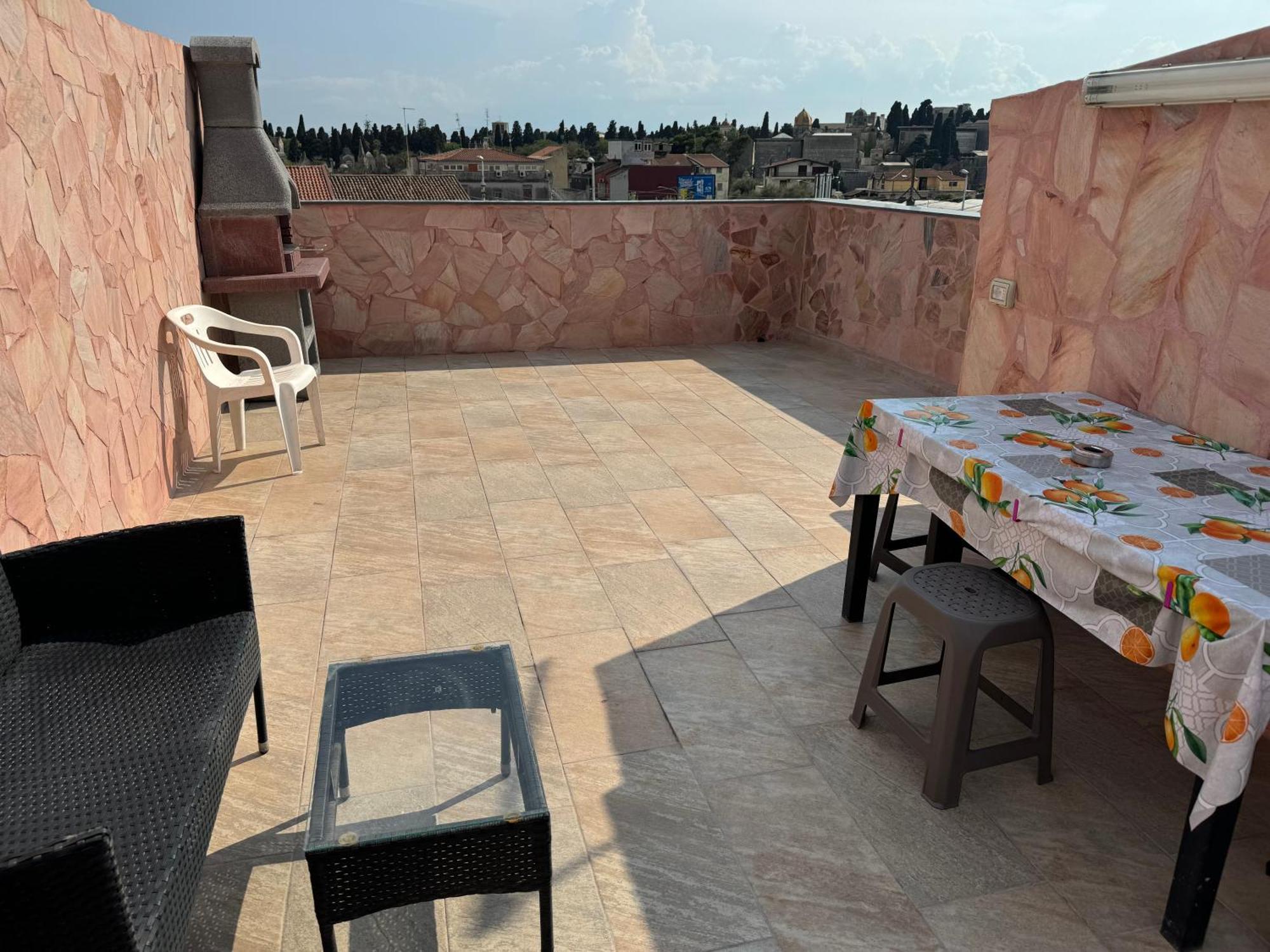 לינה וארוחת בוקר קטאניה Casa La Vigna מראה חיצוני תמונה